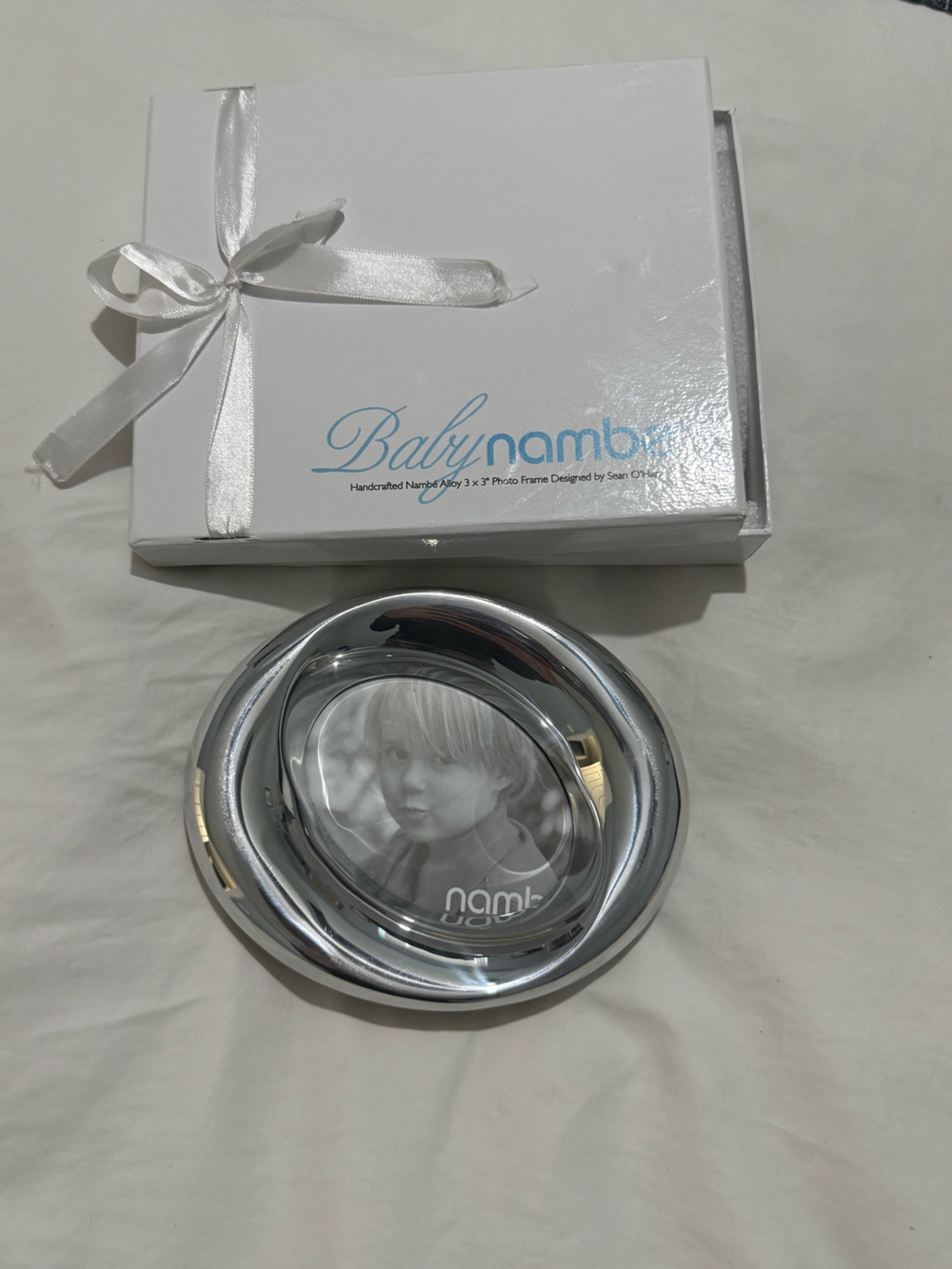 Nambe Polished Silver Round Baby Photo Frame